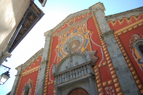 Church facade, Tende